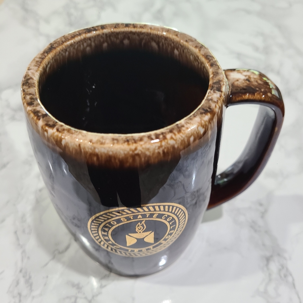 Large Hull Brown Drip Mug 🍺 Vintage ✨️ Excellent! ✨️ Mankato State College